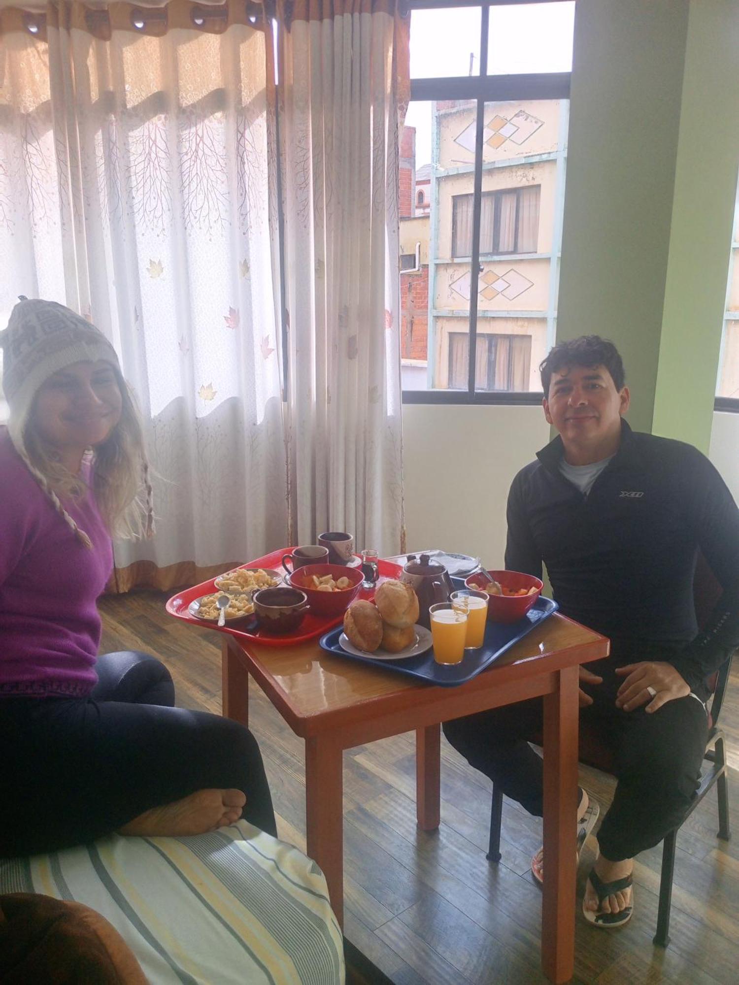 Jhonyximena Apartment Копакабана Екстериор снимка